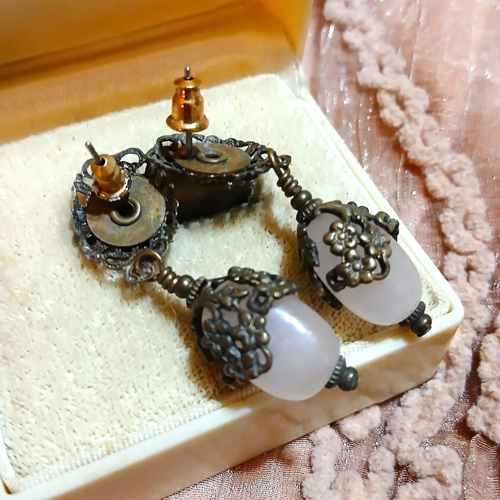 Antique Rose Quartz Brass Filigree Dangle Earrings - Picture 5 of 6